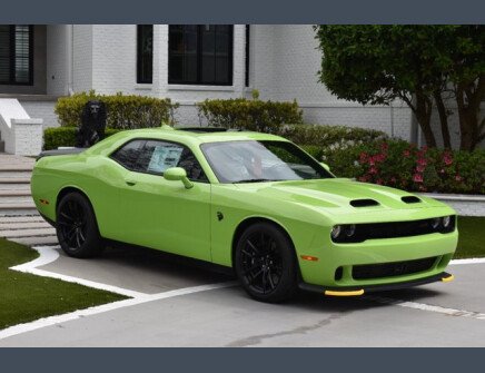 Thumbnail Photo undefined for 2023 Dodge Challenger